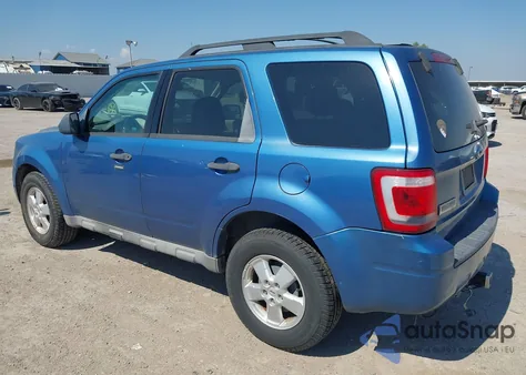 2009 Ford Escape Xlt z USA, uszkodzony, nr VIN 1FMCU03709KA80214
